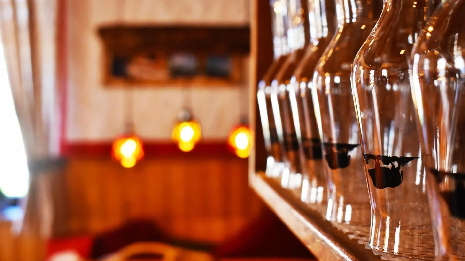 נוישטאדט ביי קובורג Wamperling - Erlebnisbrauerei Mit Wildem Wirtshaus Und Pension